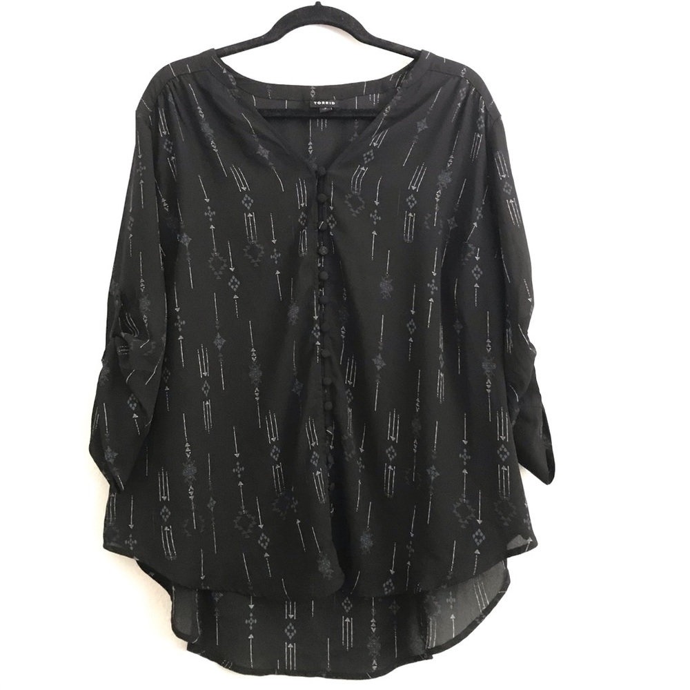 Torrid button down black harper blouse size 2